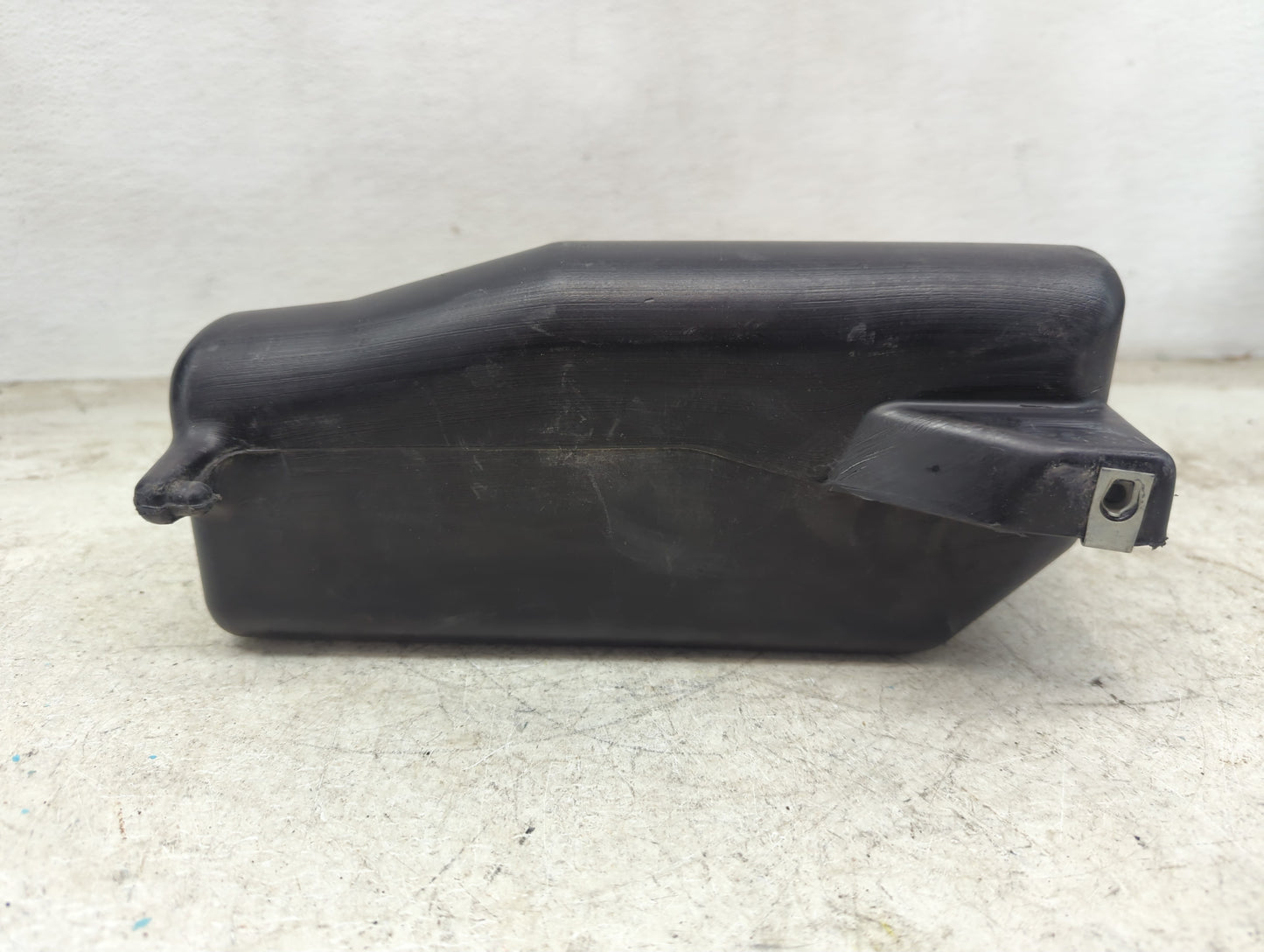 2005-2015 Nissan Armada Windshield Washer Fluid Reservoir Bottle Oem - Oemusedautoparts1.com