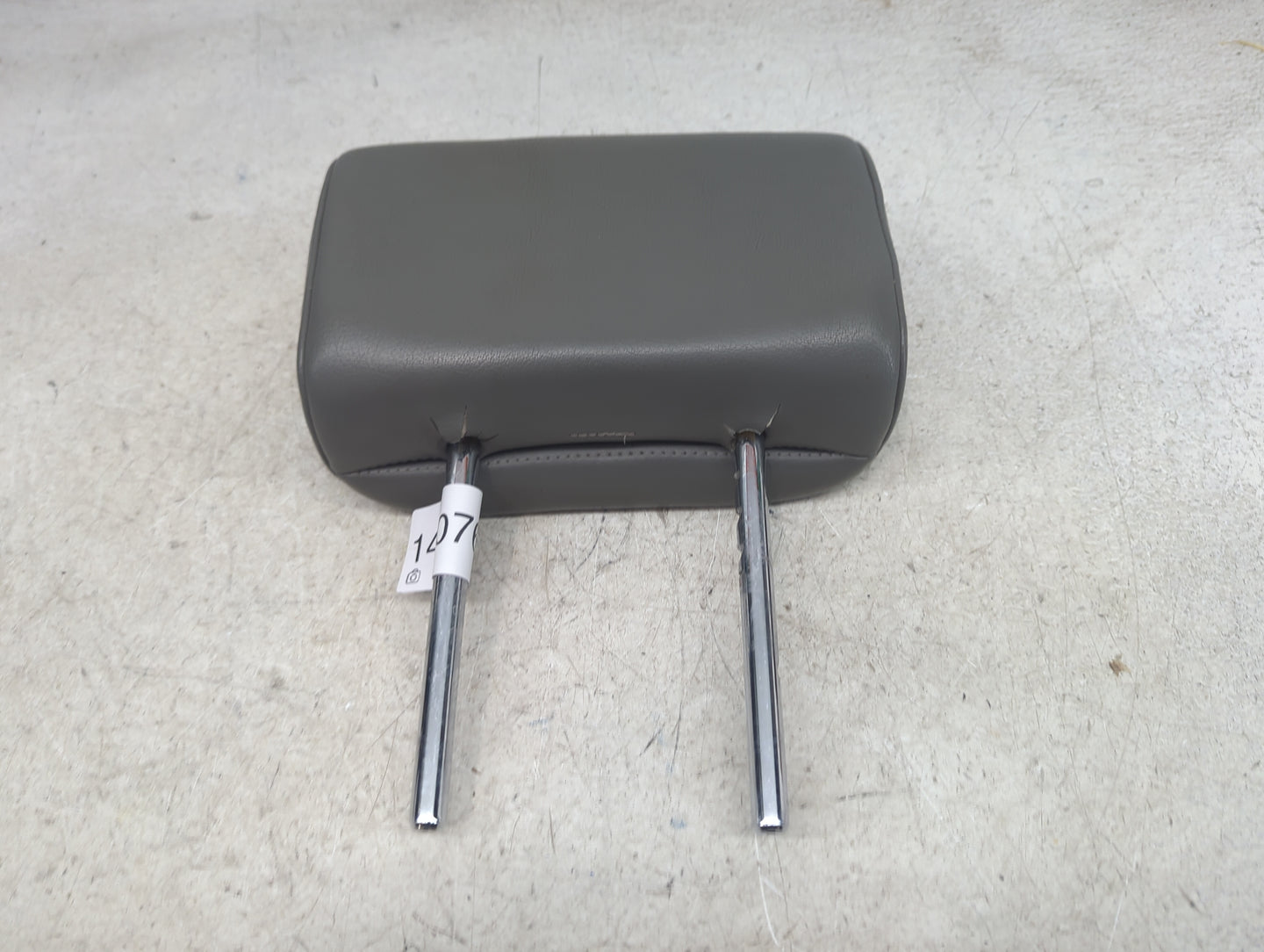2005 Nissan Armada Headrest Head Rest Front Driver Seat Gray - Oemusedautoparts1.com