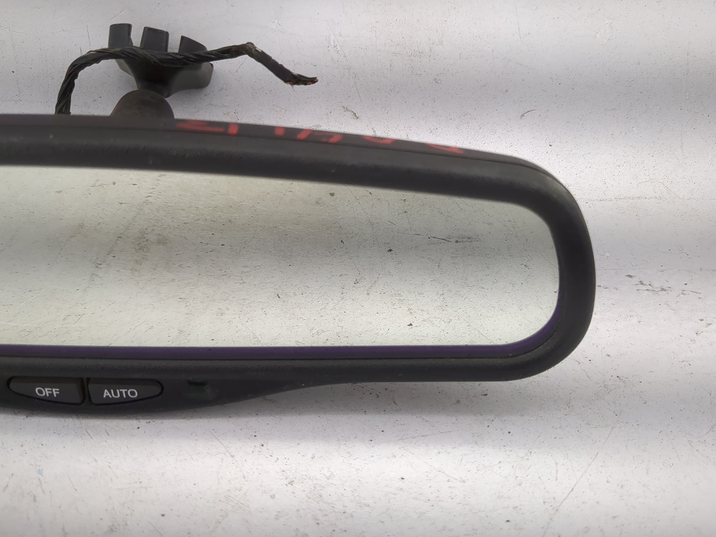 2005 Nissan Armada Interior Rear View Mirror Replacement OEM P/N:E13 015306 GNTX Fits OEM Used Auto Parts - Oemusedautoparts
