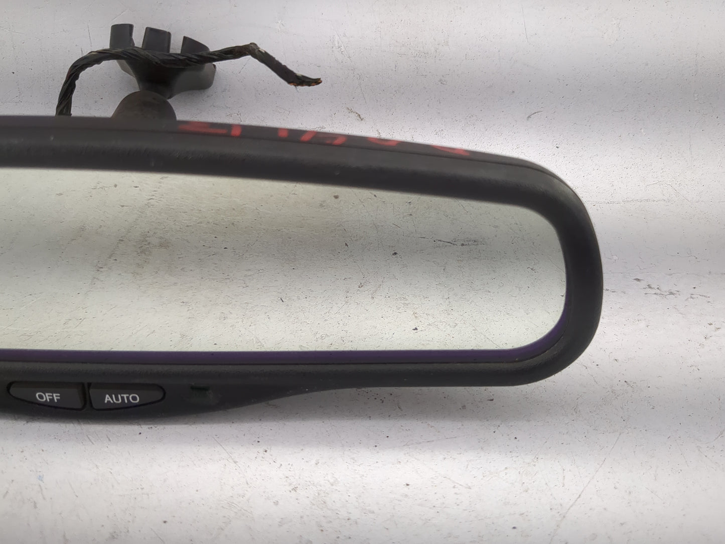 2005 Nissan Armada Interior Rear View Mirror Replacement OEM P/N:E13 015306 GNTX Fits OEM Used Auto Parts - Oemusedautoparts