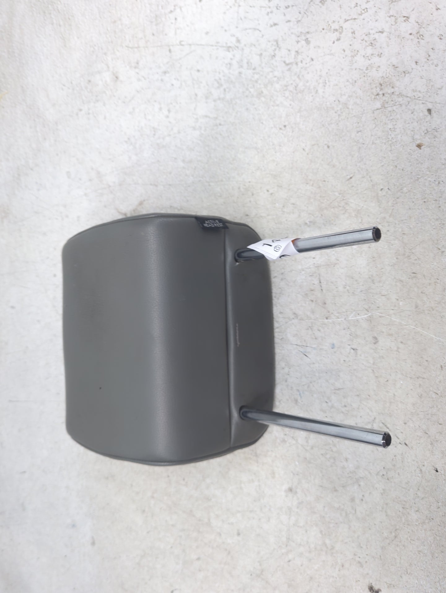 2005 Nissan Armada Headrest Head Rest Front Driver Passenger Seat Fits OEM Used Auto Parts - Oemusedautoparts1.com