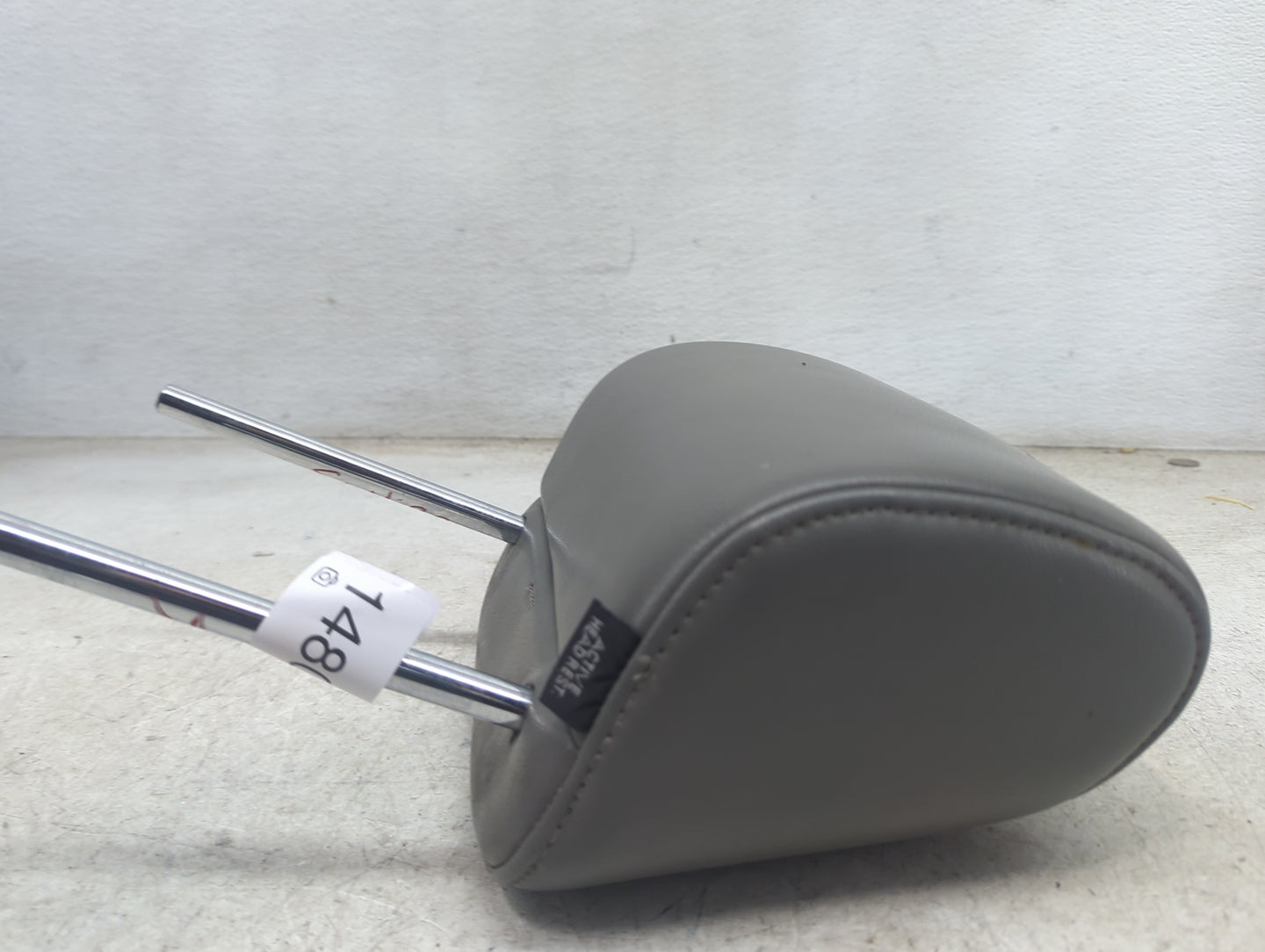 2005 Nissan Armada Headrest Head Rest Front Driver Passenger Seat Fits OEM Used Auto Parts - Oemusedautoparts1.com
