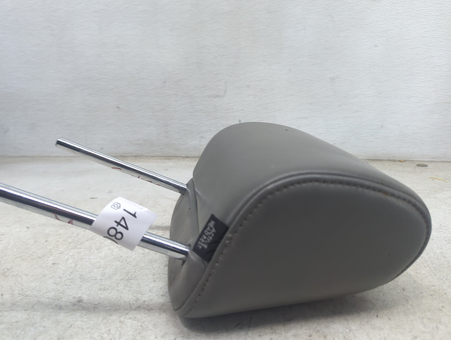 2005 Nissan Armada Headrest Head Rest Front Driver Passenger Seat Fits OEM Used Auto Parts - Oemusedautoparts1.com