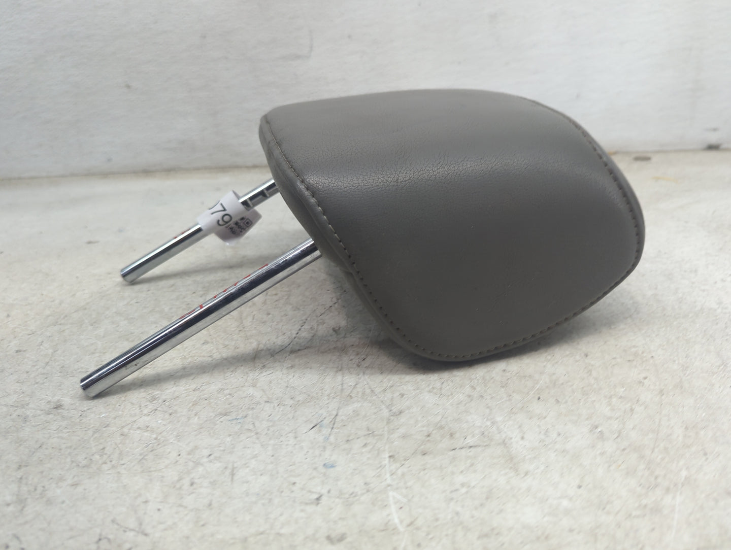 2005 Nissan Armada Headrest Head Rest Front Driver Passenger Seat Fits OEM Used Auto Parts - Oemusedautoparts1.com