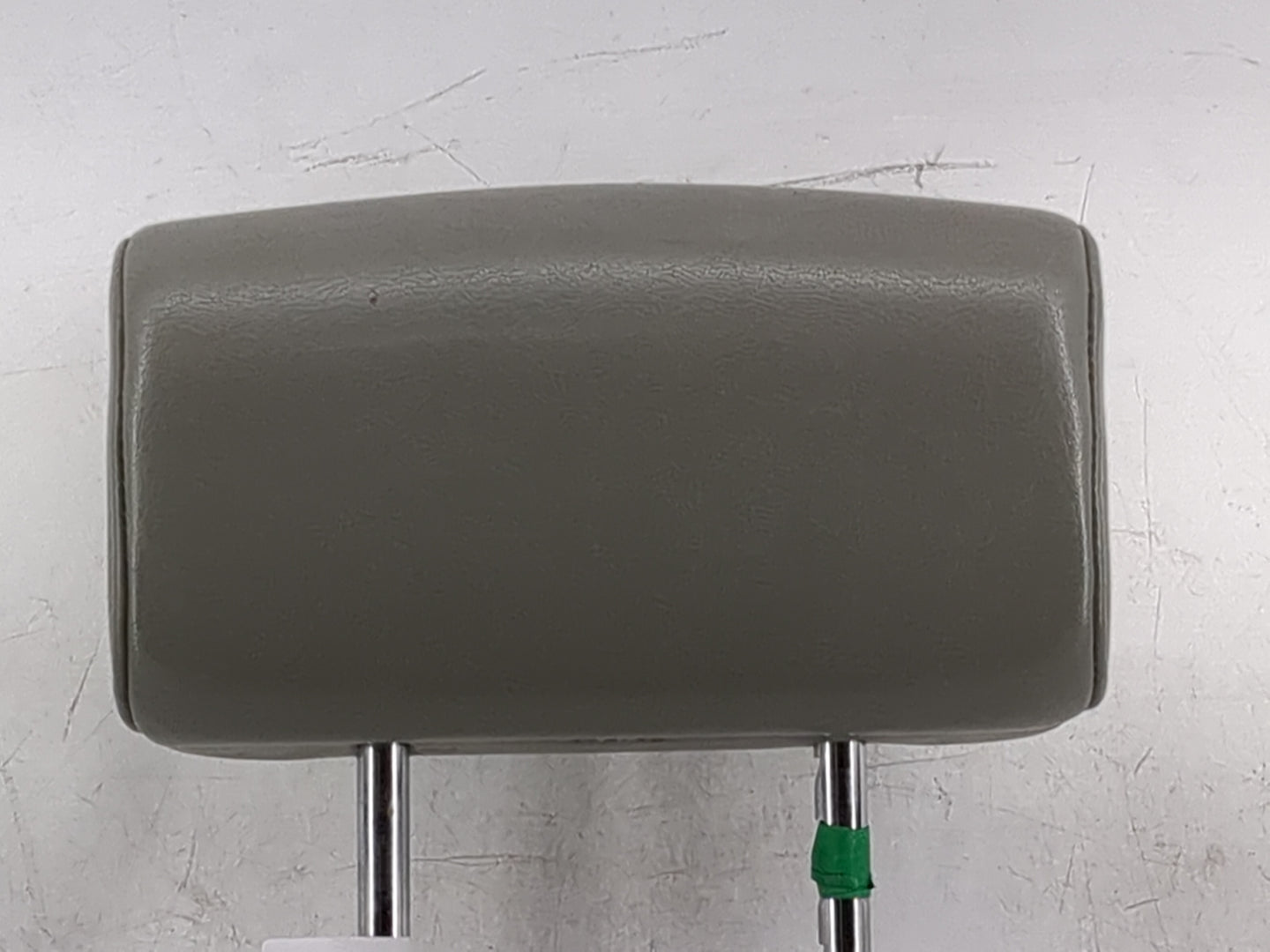 2005 Nissan Armada Headrest Head Rest Front Driver Seat Gray 1480801 - Oemusedautoparts1.com