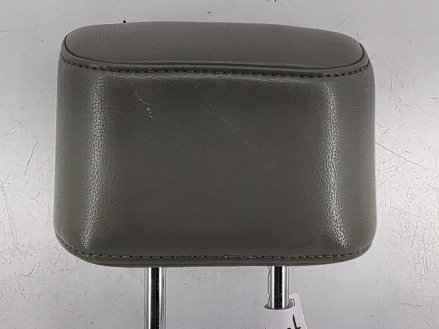 2005 Nissan Armada Headrest Head Rest Rear Seat Fits OEM Used Auto Parts - Oemusedautoparts1.com