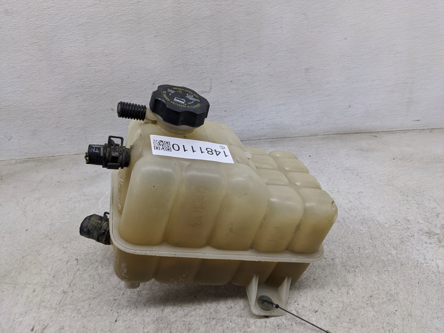 2005-2015 Nissan Armada Radiator Coolant Overflow Expansion Tank Bottle 1481110 - Oemusedautoparts1.com