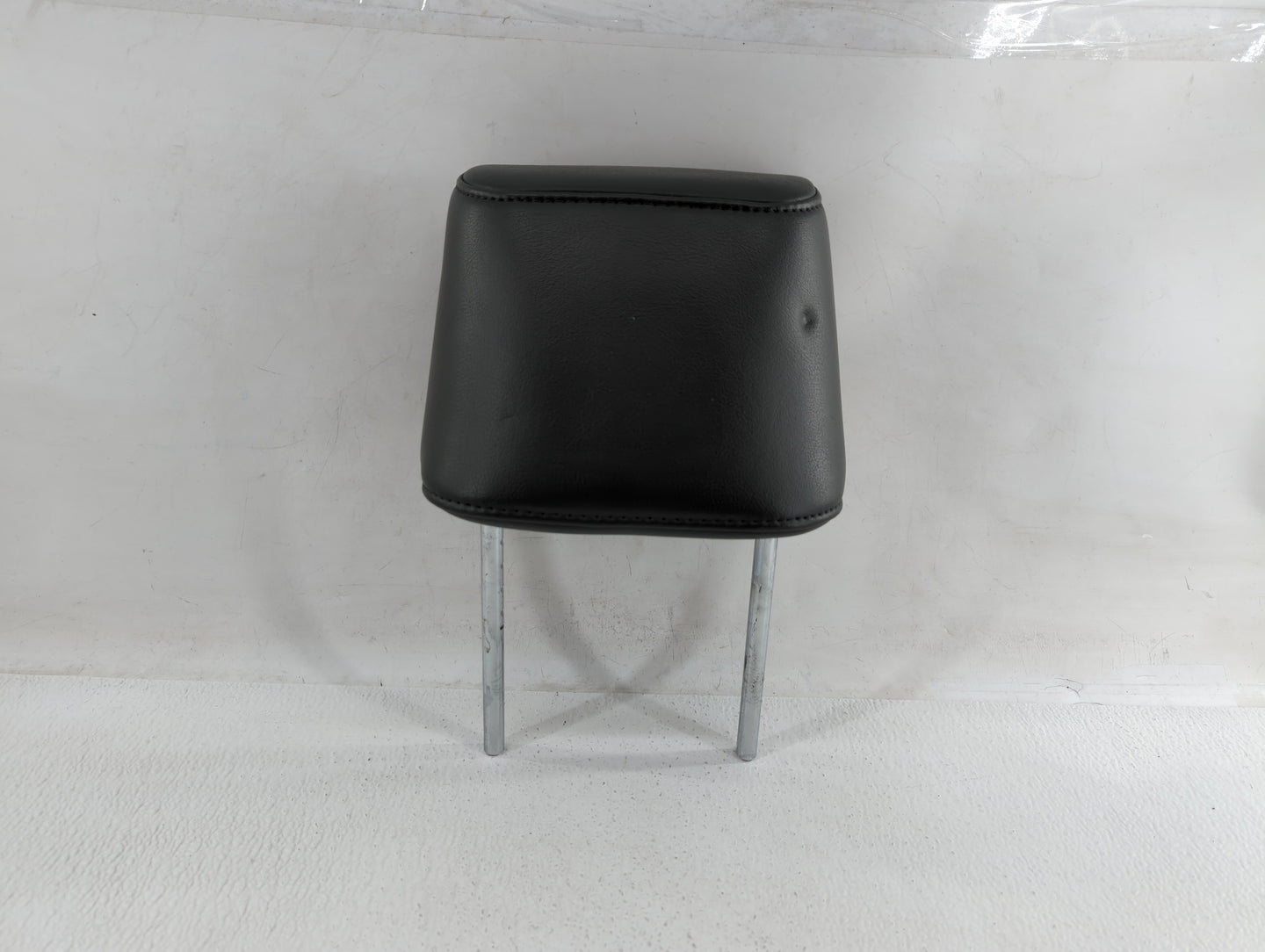 2005-2007 Nissan Armada Headrest Head Rest Front Driver Passenger Seat Fits Fits 2005 2006 2007 OEM Used Auto Parts - Oemuse