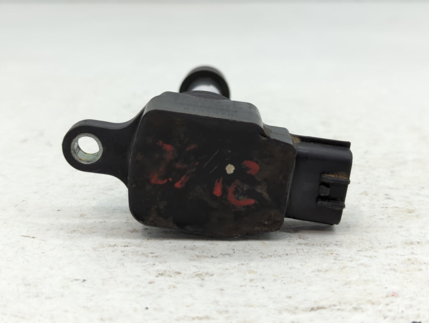 2005-2006 Nissan Armada Ignition Coil Igniter Pack - Oemusedautoparts1.com