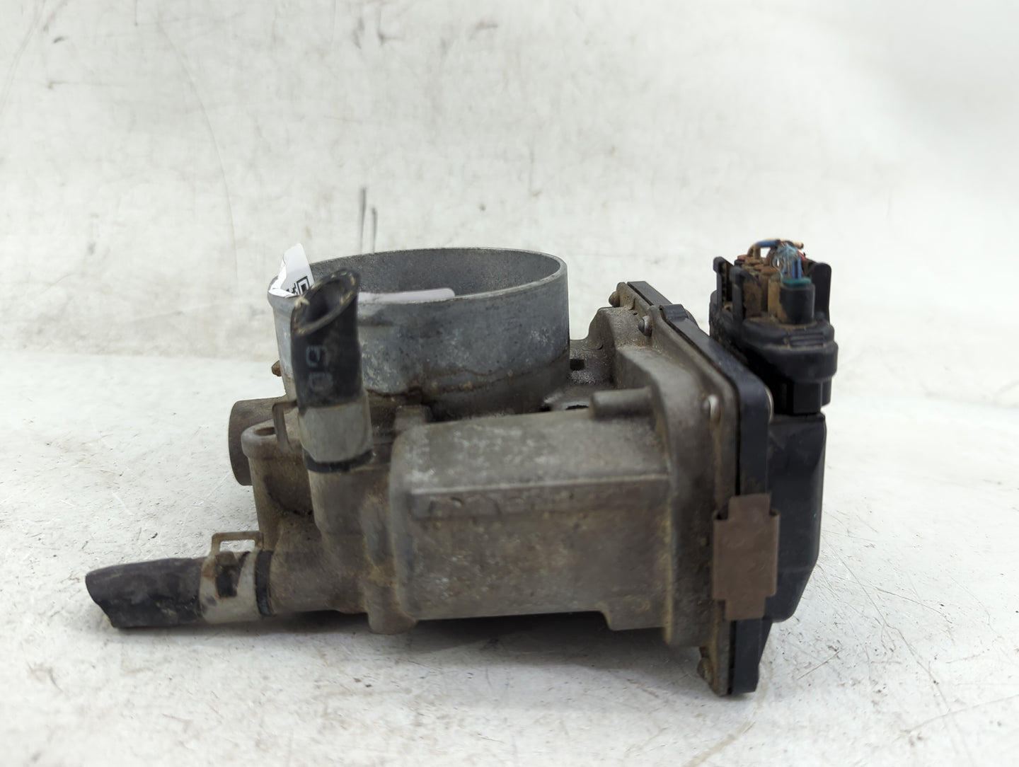 2005-2008 Nissan Frontier Throttle Body Fits Fits 2005 2006 2007 2008 OEM Used Auto Parts - Oemusedautoparts1.com