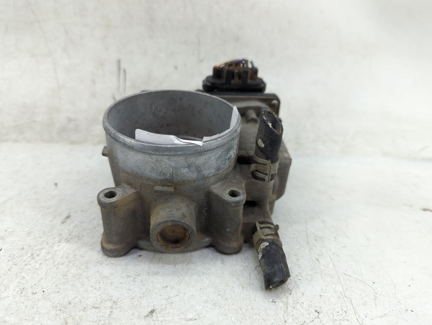 2005-2008 Nissan Frontier Throttle Body Fits Fits 2005 2006 2007 2008 OEM Used Auto Parts - Oemusedautoparts1.com