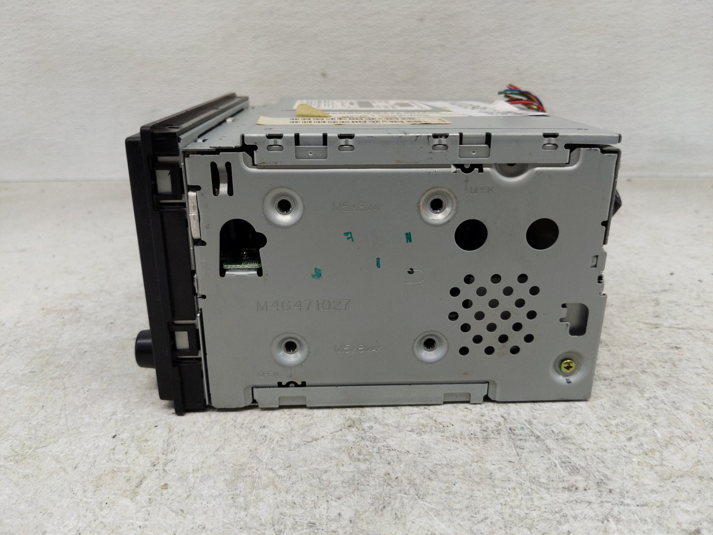 2005-2021 Nissan Frontier Radio AM FM Cd Player Receiver Replacement P/N:28185 EA400 Fits OEM Used Auto Parts - Oemusedautop