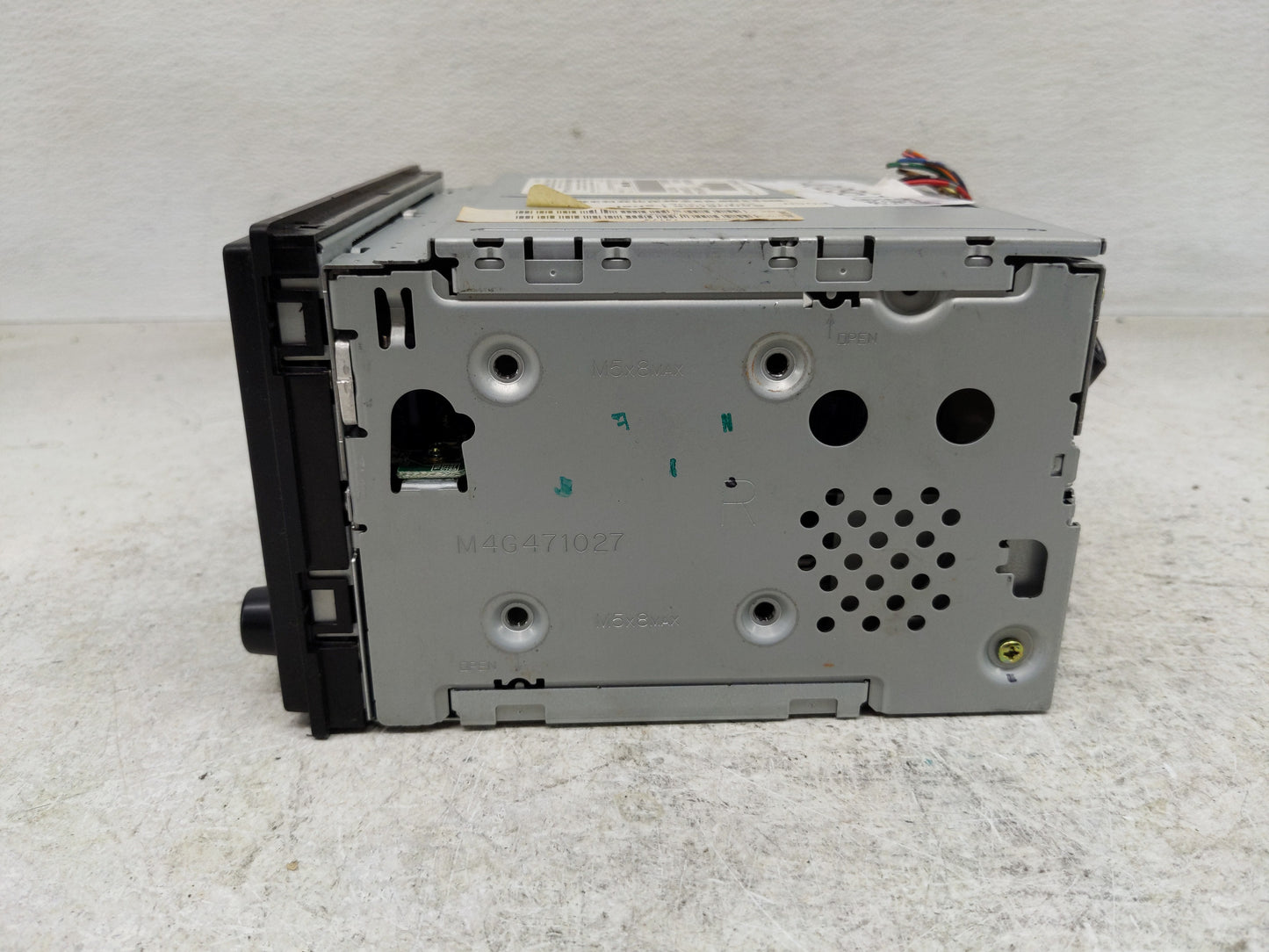 2005-2021 Nissan Frontier Radio AM FM Cd Player Receiver Replacement P/N:28185 EA400 Fits OEM Used Auto Parts - Oemusedautop