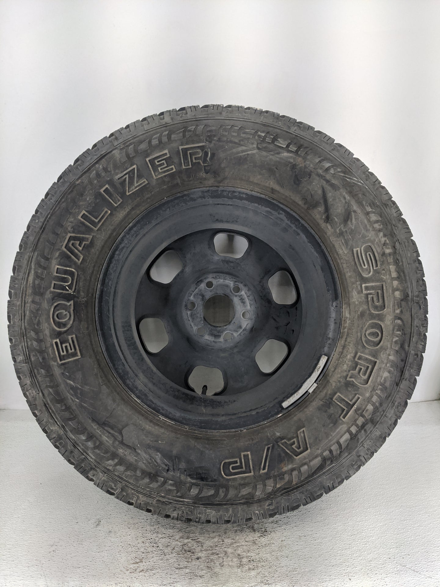 2005 Nissan Frontier Spare Donut Tire Wheel Rim Oem - Oemusedautoparts1.com