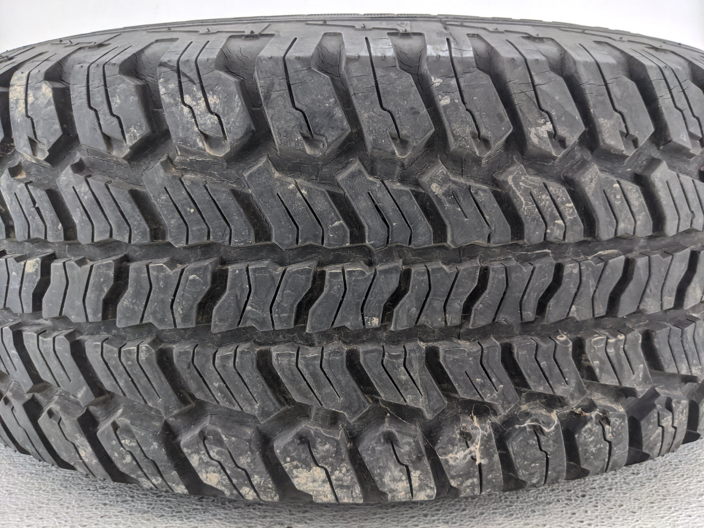 2005 Nissan Frontier Spare Donut Tire Wheel Rim Oem - Oemusedautoparts1.com