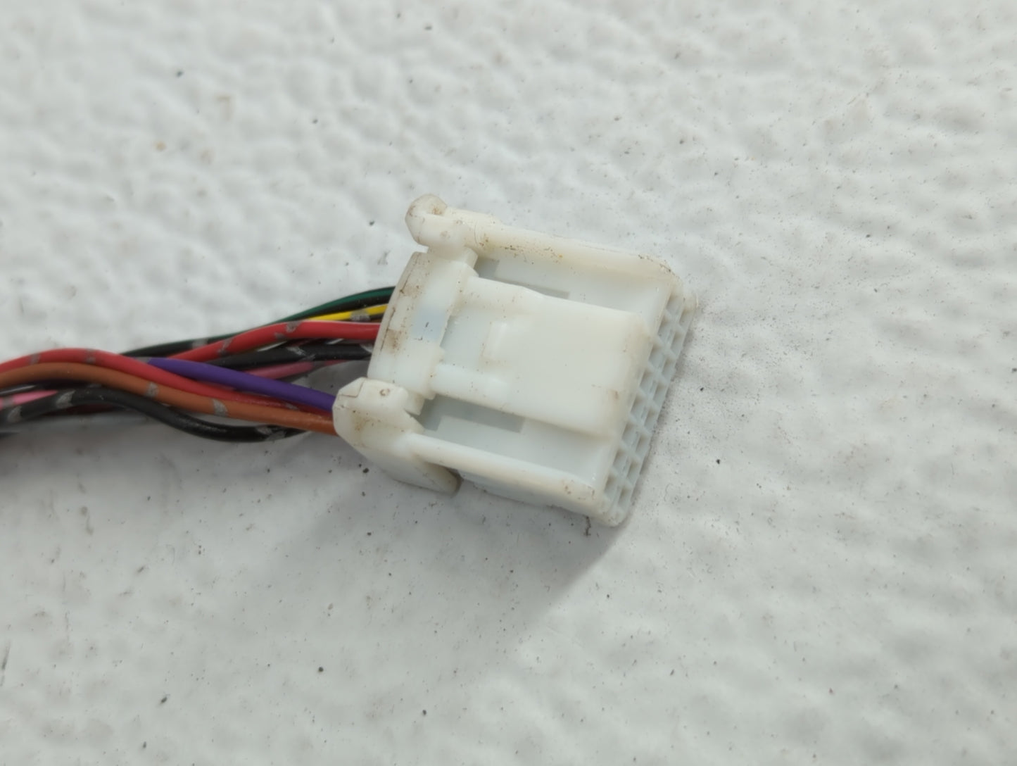 2005-2021 Nissan Frontier Driver Left Side View Manual Door Mirror - Oemusedautoparts1.com