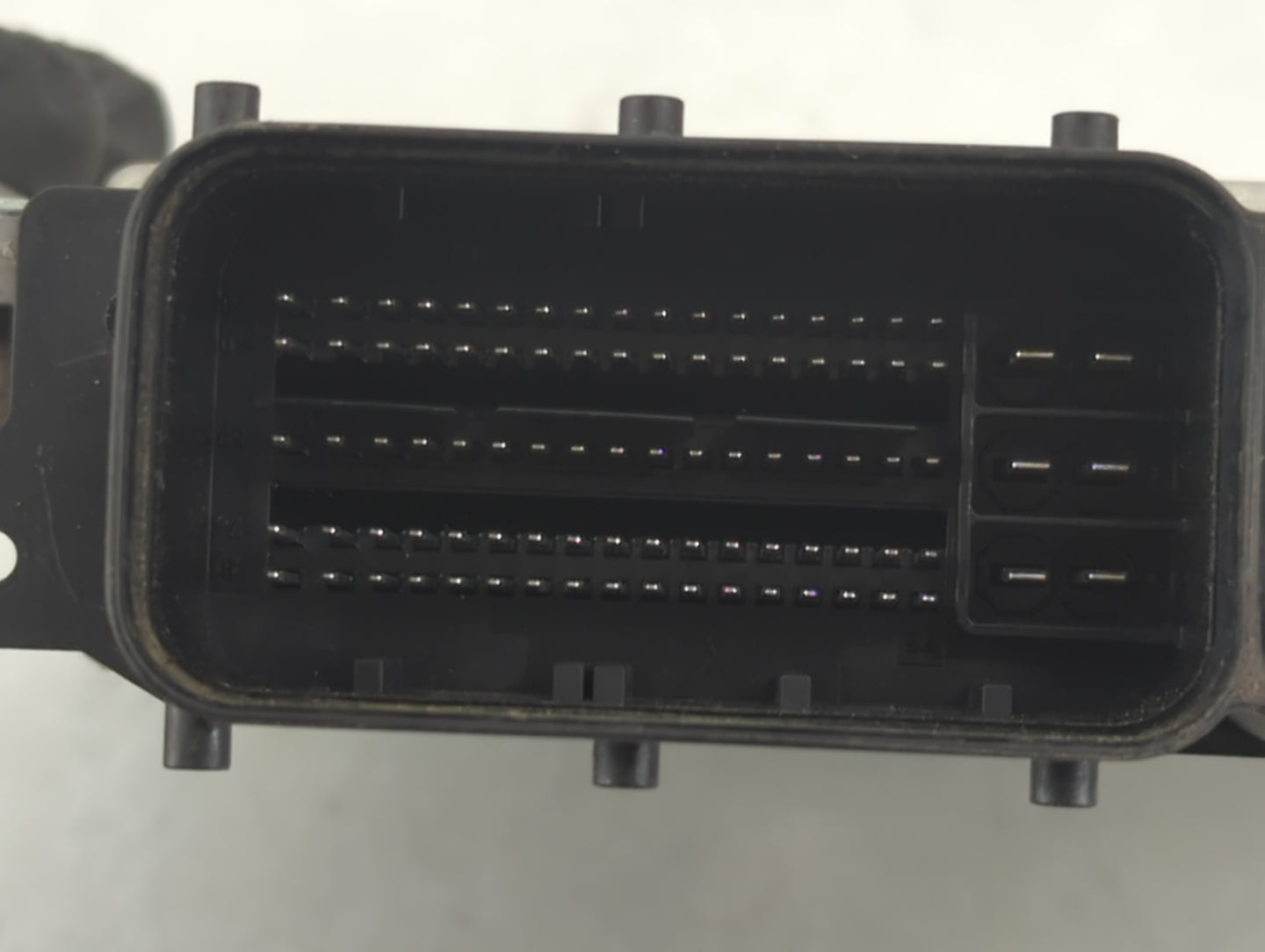 2004-2005 Nissan Maxima PCM Engine Control Computer ECU ECM PCU OEM P/N:0 261 S08 759 CPLA-12B684 Fits Fits 2004 2005 OEM Us