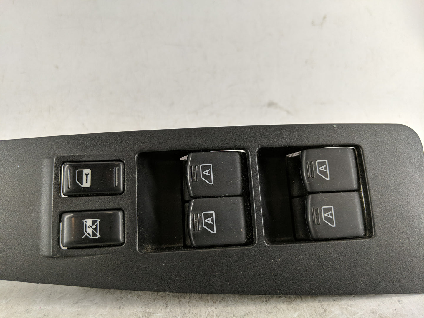 2004-2008 Nissan Maxima Master Power Window Switch Replacement Driver Side Left P/N:80961-7Y002 80961-7Y001 Fits OEM Used Au