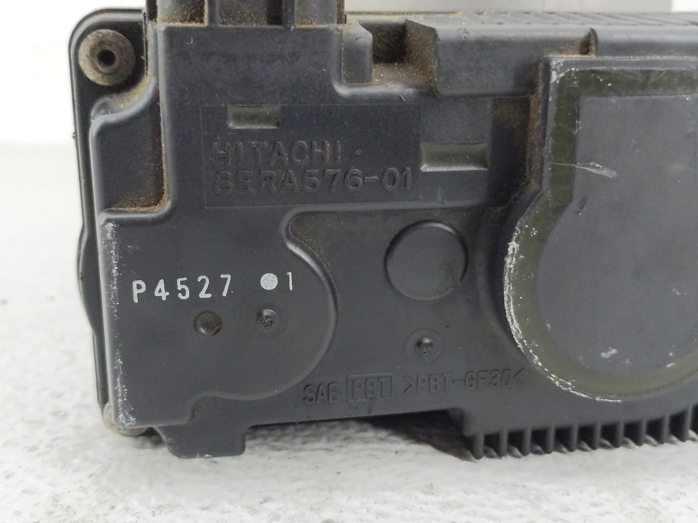 2002-2006 Nissan Maxima Throttle Body Fits Fits 2002 2003 2004 2005 2006 OEM Used Auto Parts - Oemusedautoparts1.com