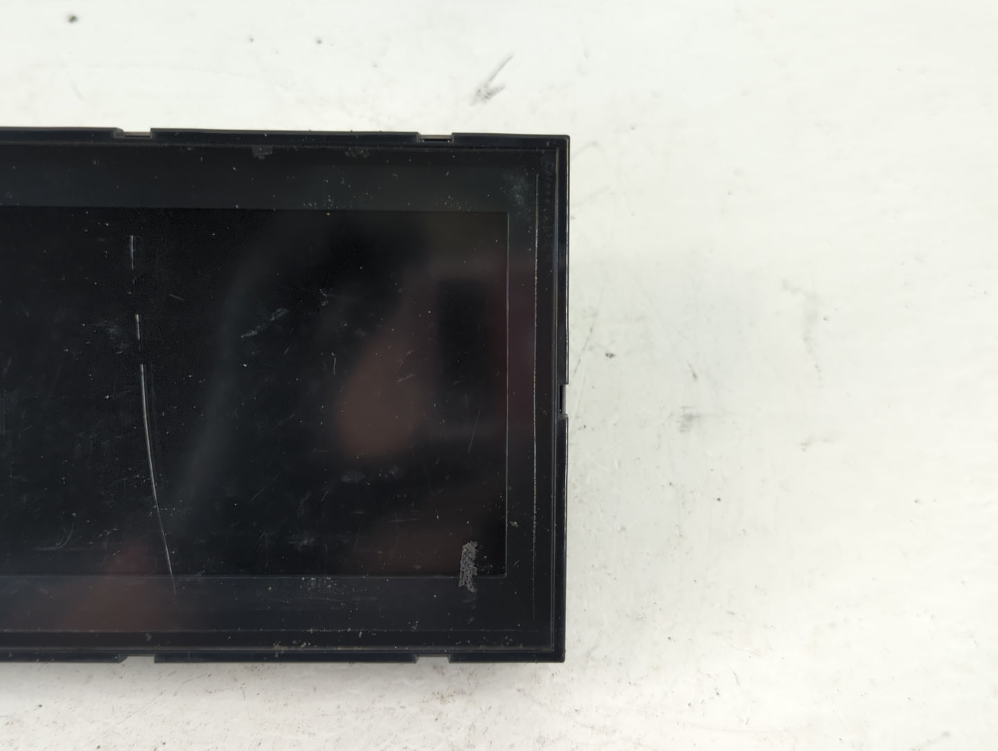 2004-2005 Nissan Maxima Information Display Screen - Oemusedautoparts1.com