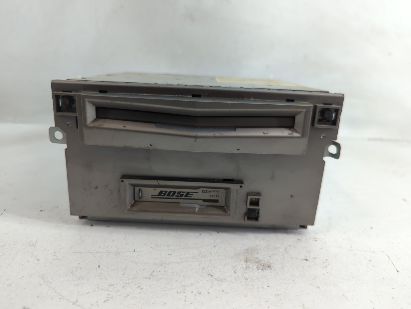 2004-2005 Nissan Maxima Radio AM FM Cd Player Receiver Replacement P/N:28188 7Y300 Fits Fits 2004 2005 OEM Used Auto Parts -