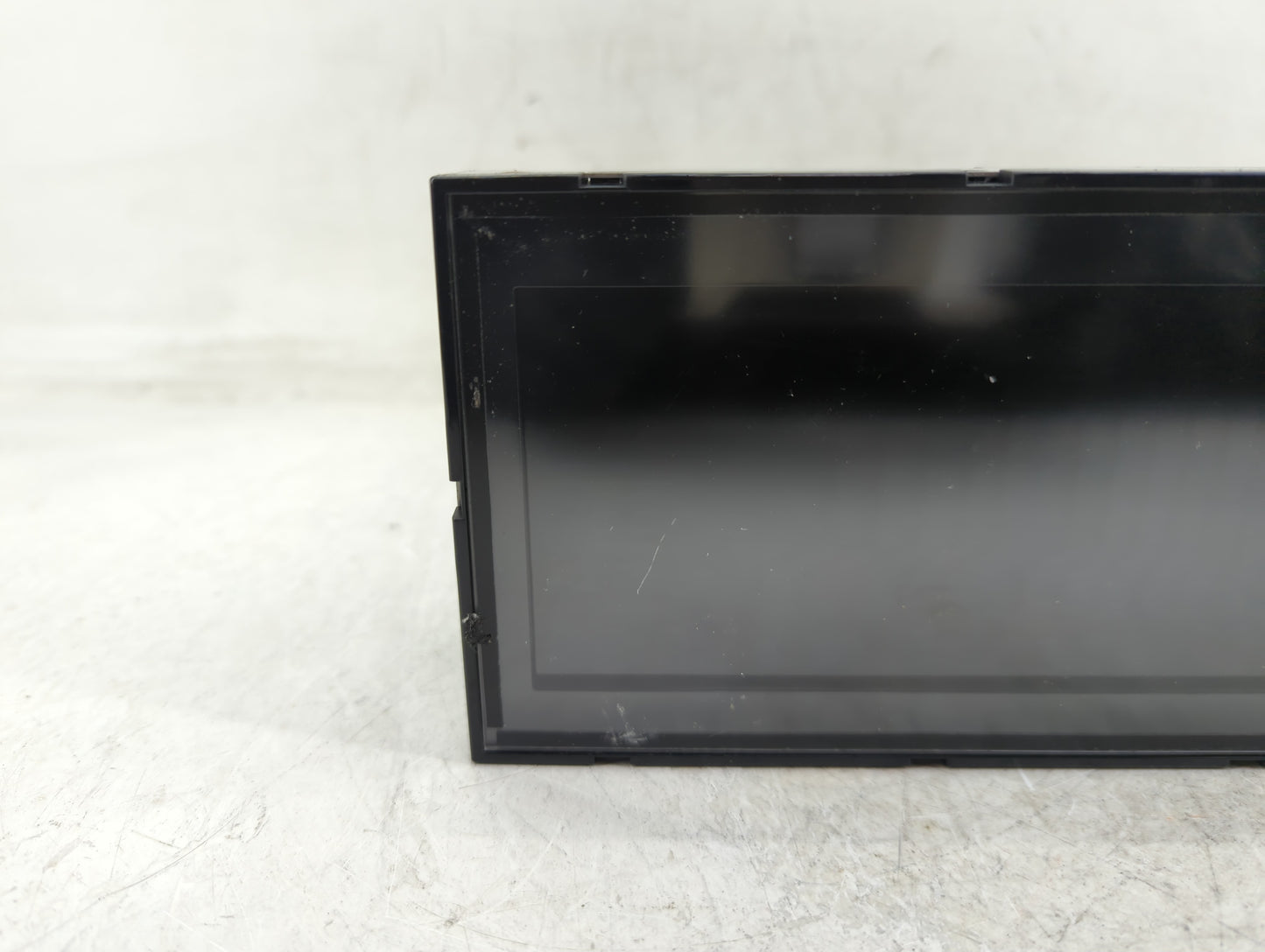 2004-2005 Nissan Maxima Information Display Screen - Oemusedautoparts1.com