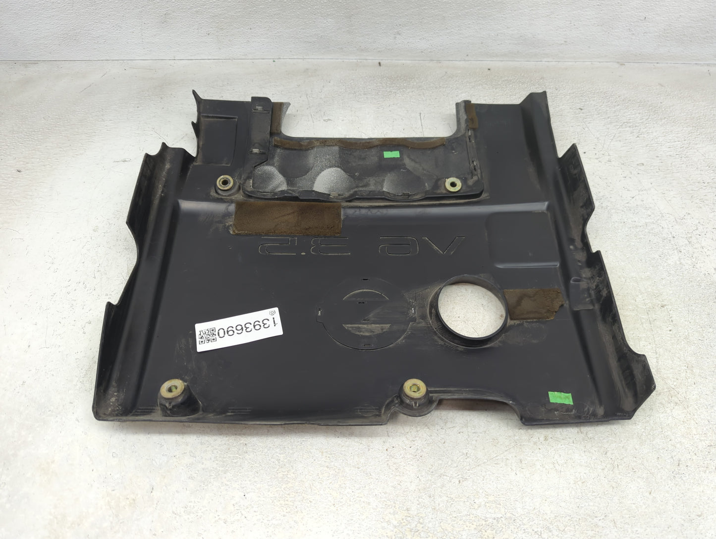 2005 Nissan Maxima Engine Cover - Oemusedautoparts1.com
