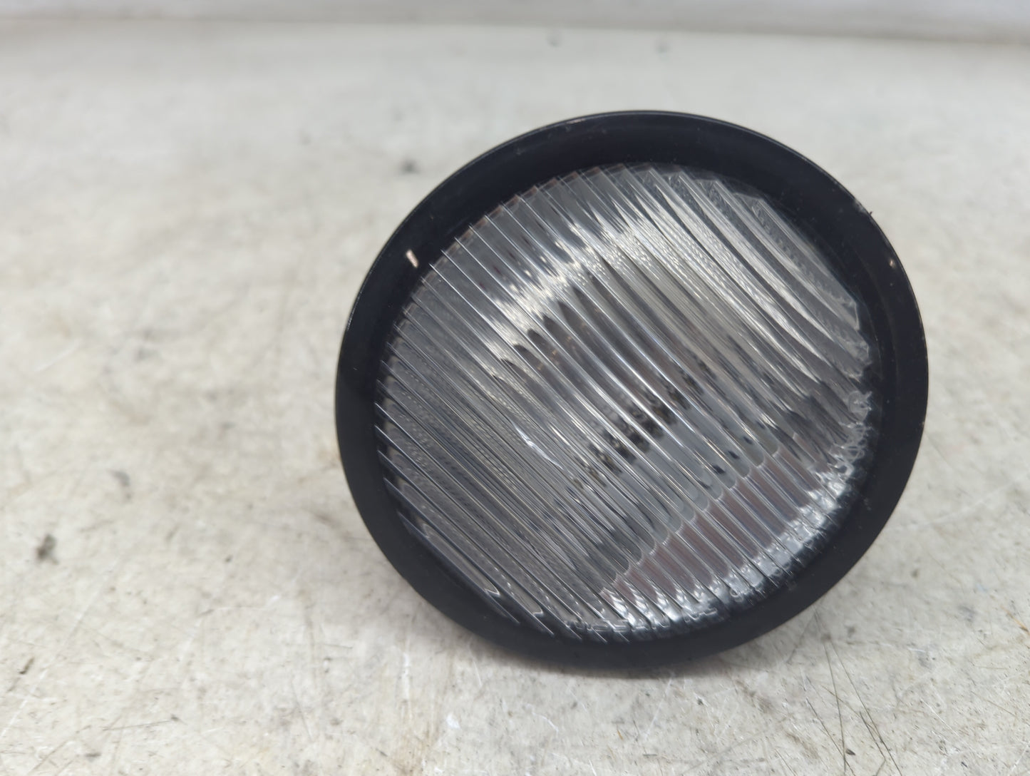 2004-2006 Nissan Maxima Passenger Right Oem Front Light Lamp Black - Oemusedautoparts1.com