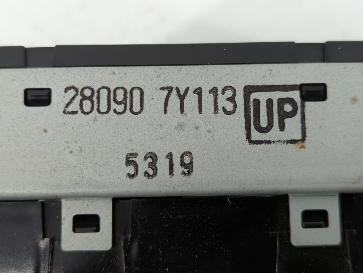 2004-2005 Nissan Maxima Information Display Screen - Oemusedautoparts1.com