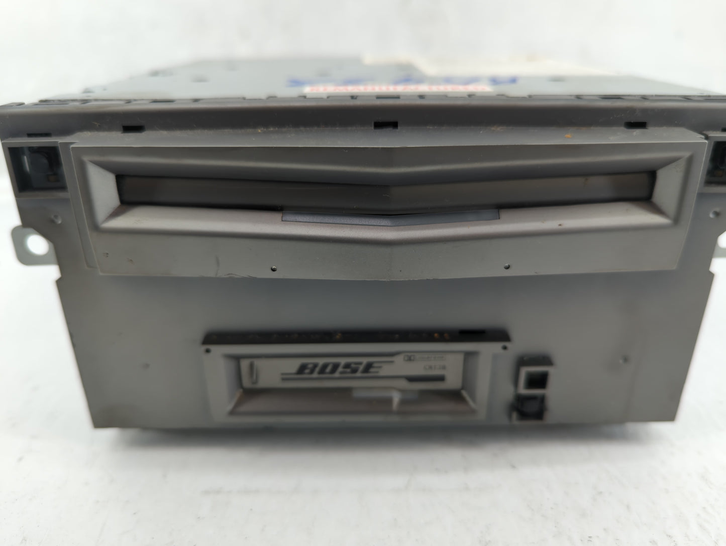 2004-2005 Nissan Maxima Radio AM FM Cd Player Receiver Replacement P/N:28188 ZK01A Fits Fits 2004 2005 OEM Used Auto Parts -