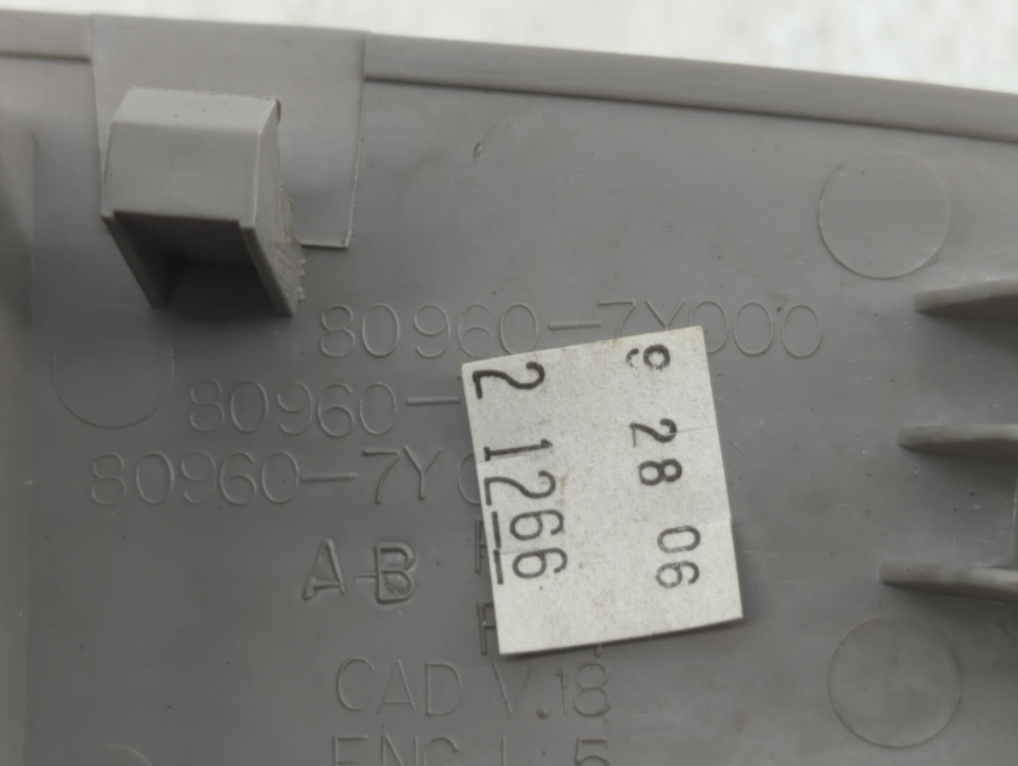 2005 Nissan Maxima Master Power Window Switch Replacement Driver Side Left P/N:82960-7Y000 82960-7Y001, 82960-7Y002 Fits OEM