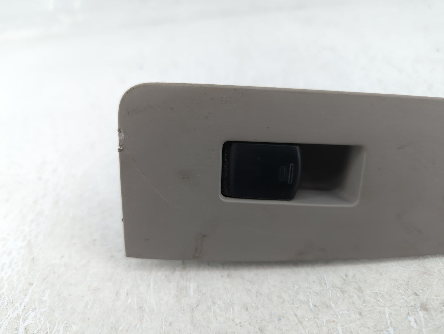 2005 Nissan Maxima Master Power Window Switch Replacement Driver Side Left P/N:82960-7Y000 82960-7Y001, 82960-7Y002 Fits OEM