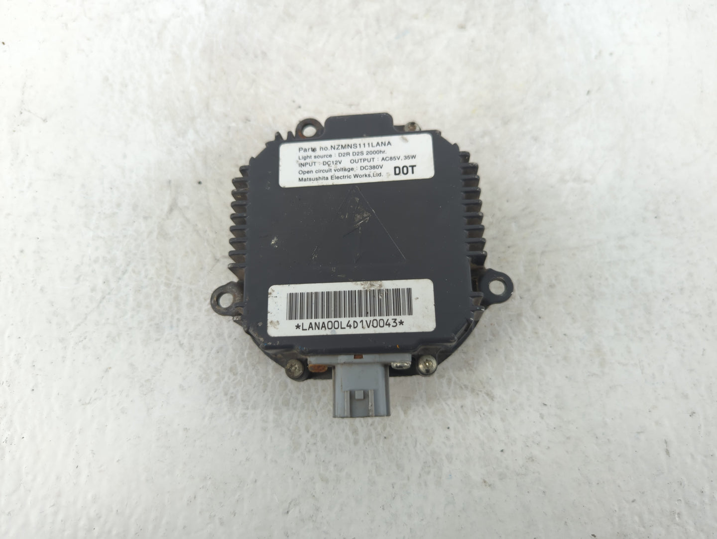 2005 Nissan Maxima Headlight Ballast Head Light - Oemusedautoparts1.com