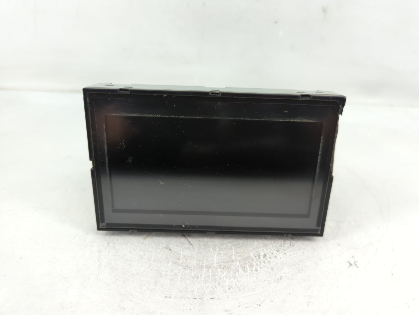 2004-2005 Nissan Maxima Information Display Screen - Oemusedautoparts1.com