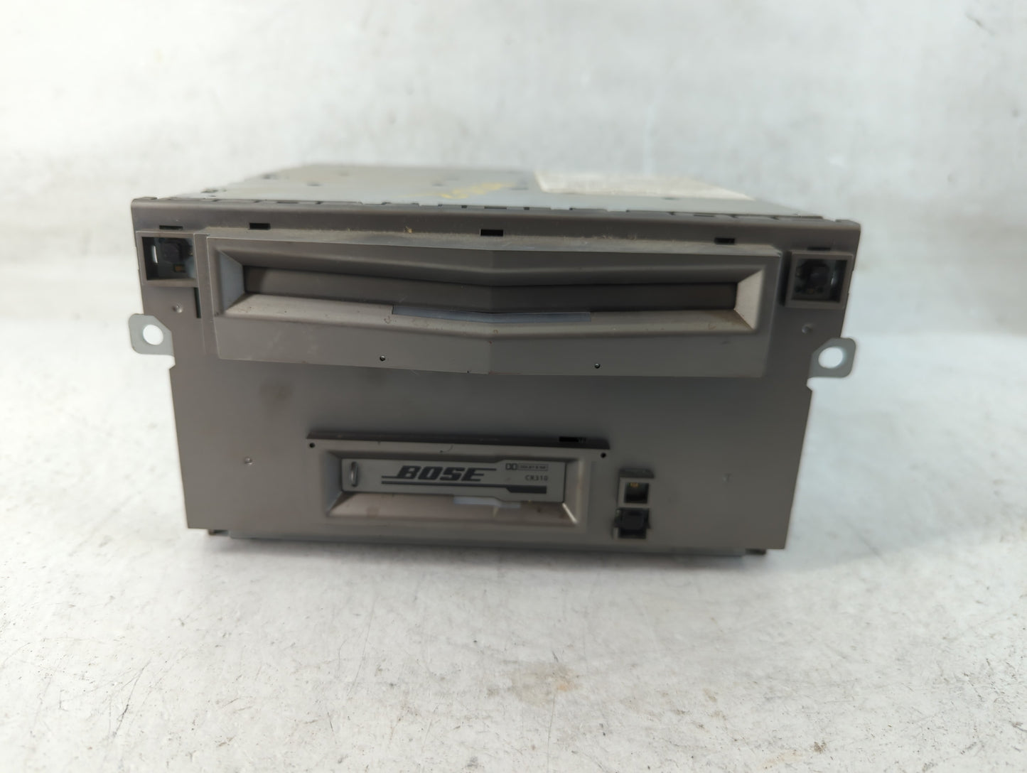 2004-2005 Nissan Maxima Radio AM FM Cd Player Receiver Replacement P/N:28188 ZA31A 7Y300, 2532D Fits Fits 2004 2005 OEM Used