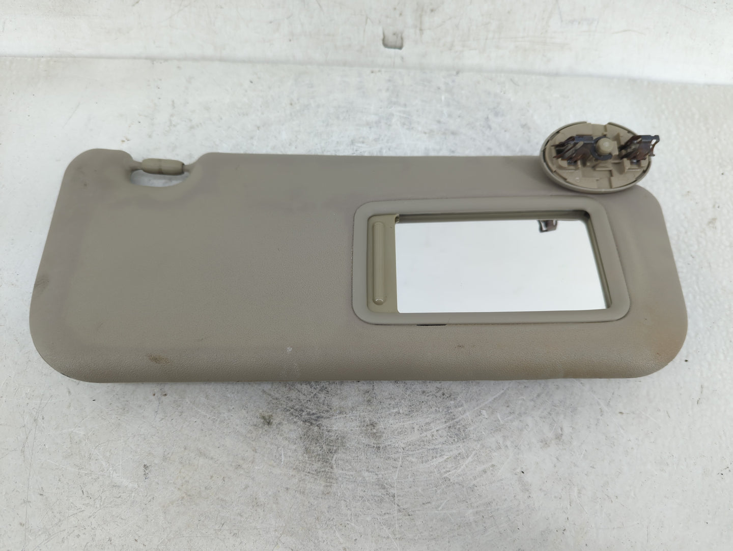 2003-2005 Nissan Murano Sun Visor Shade Replacement Passenger Right Mirror Fits Fits 2003 2004 2005 OEM Used Auto Parts - Oe