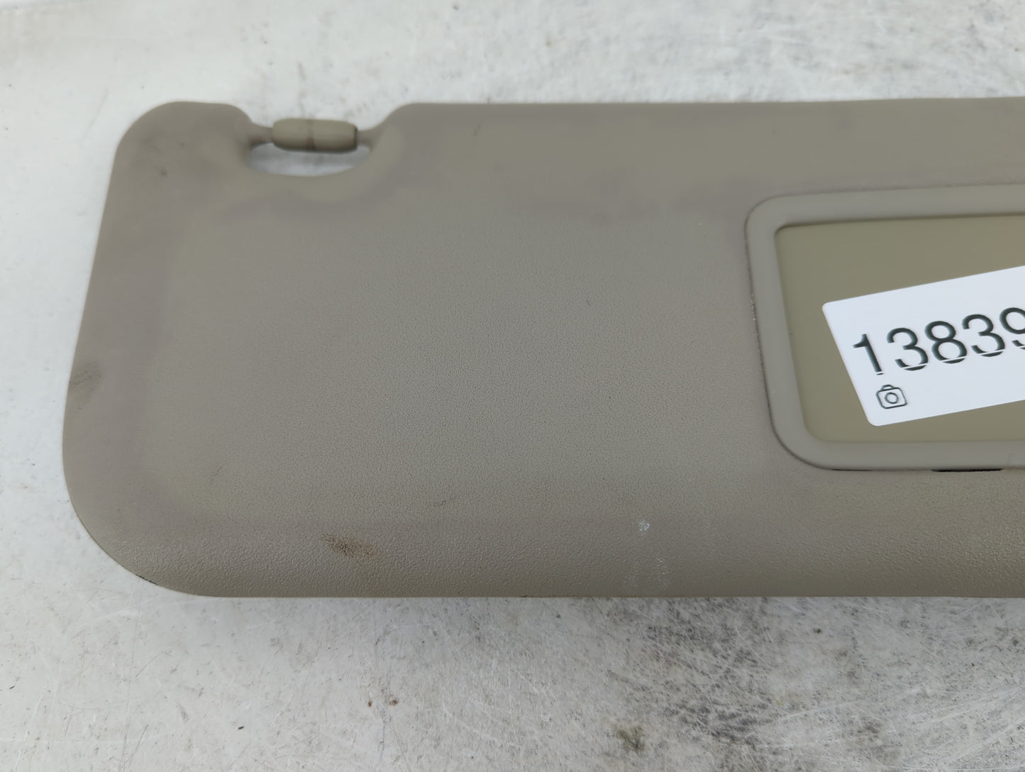 2003-2005 Nissan Murano Sun Visor Shade Replacement Passenger Right Mirror Fits Fits 2003 2004 2005 OEM Used Auto Parts - Oe