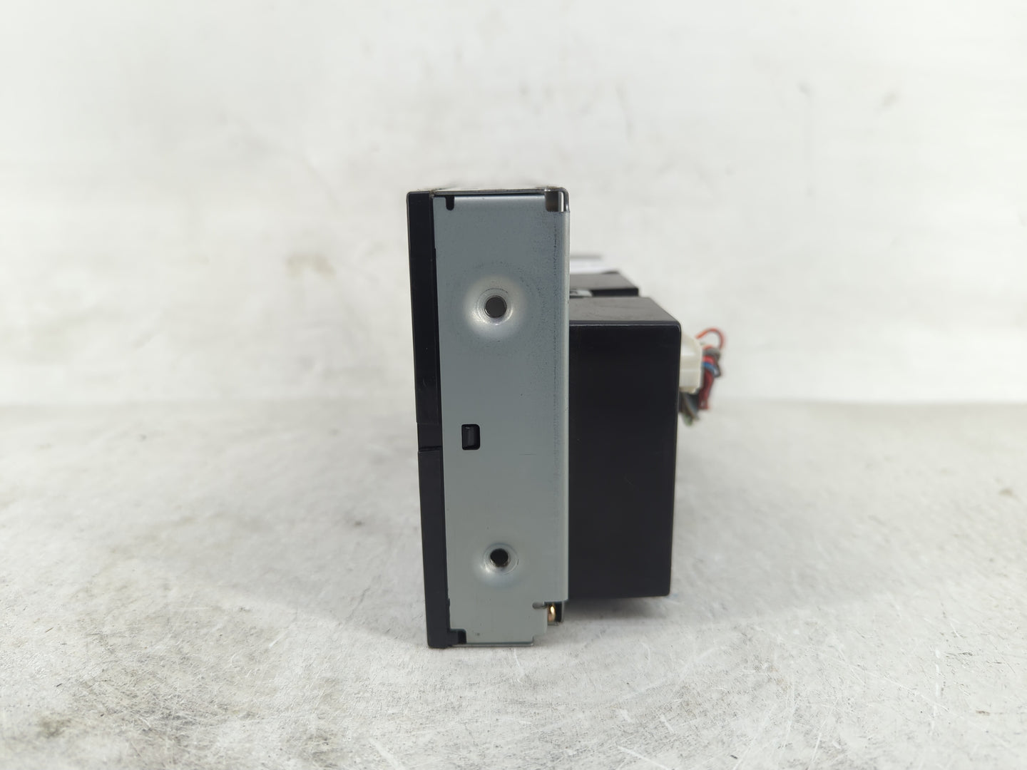 2005-2005 Nissan Murano Information Display Screen - Oemusedautoparts1.com