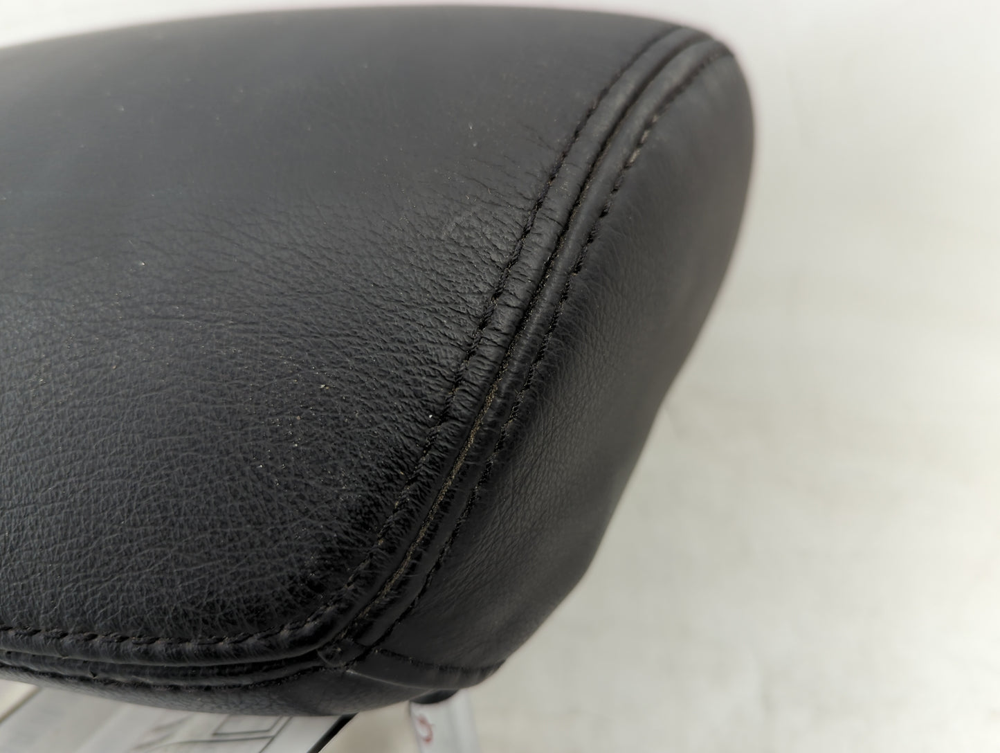 2005 Nissan Murano Headrest Head Rest Rear Seat Fits OEM Used Auto Parts - Oemusedautoparts1.com