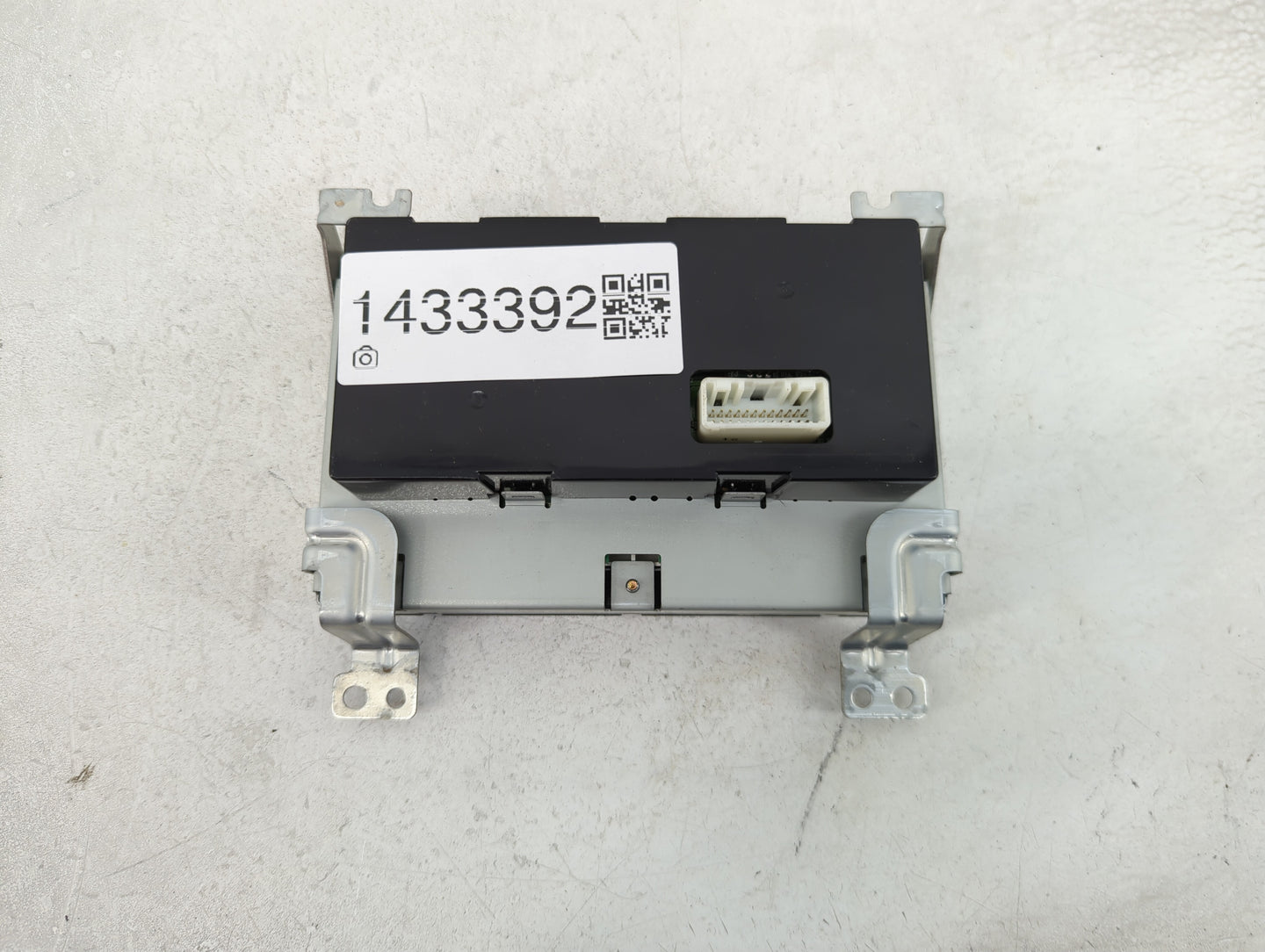 2005-2005 Nissan Murano Information Display Screen - Oemusedautoparts1.com