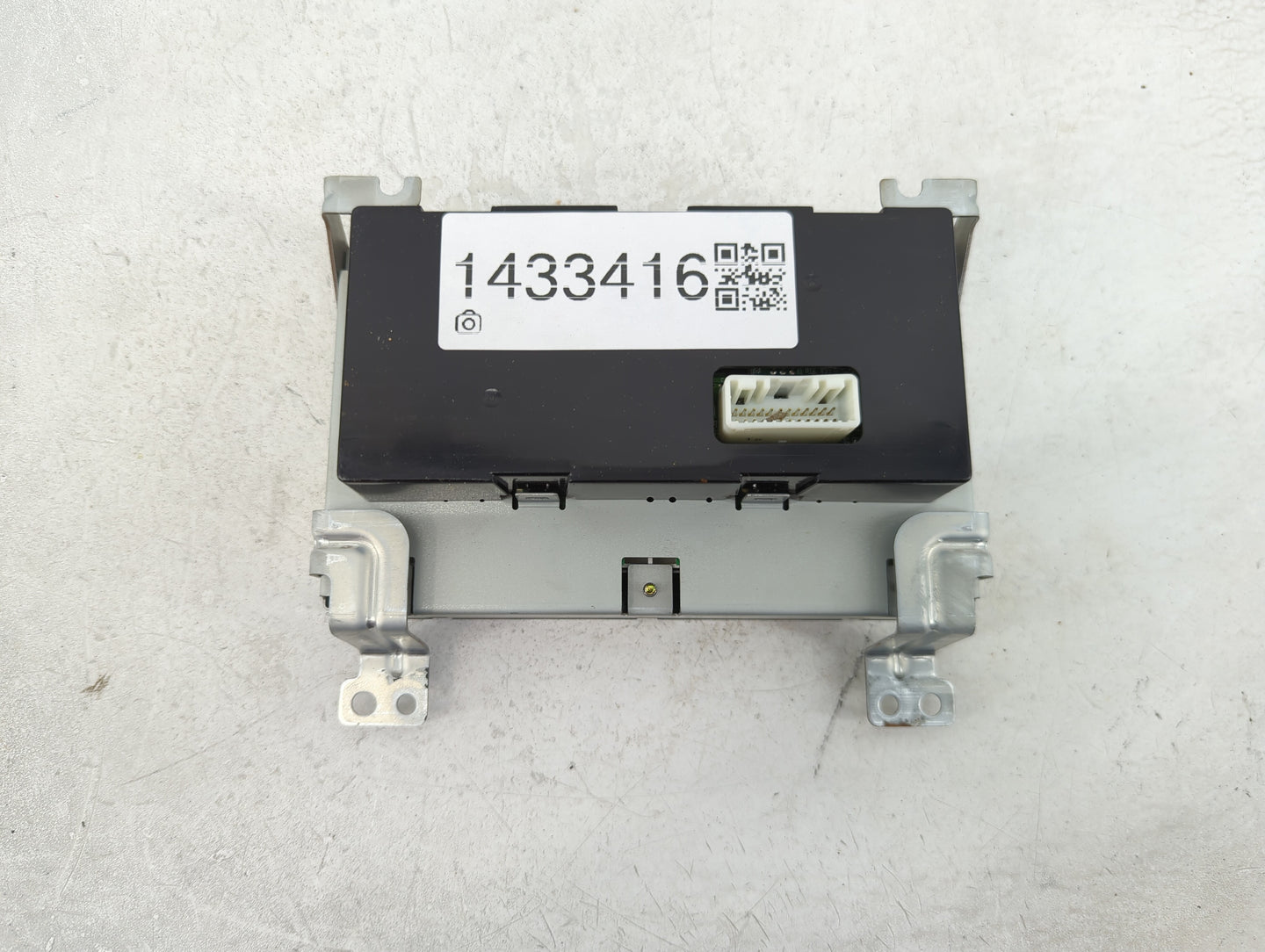 2005-2005 Nissan Murano Information Display Screen - Oemusedautoparts1.com