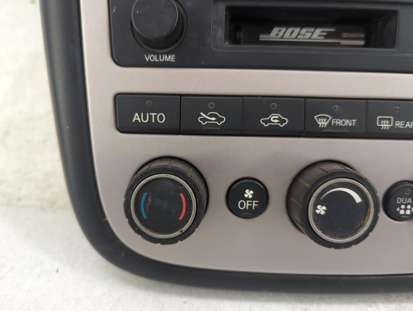 2005 Nissan Murano Climate Control Module Temperature AC/Heater Replacement P/N:28395 C880 Fits OEM Used Auto Parts - Oemuse
