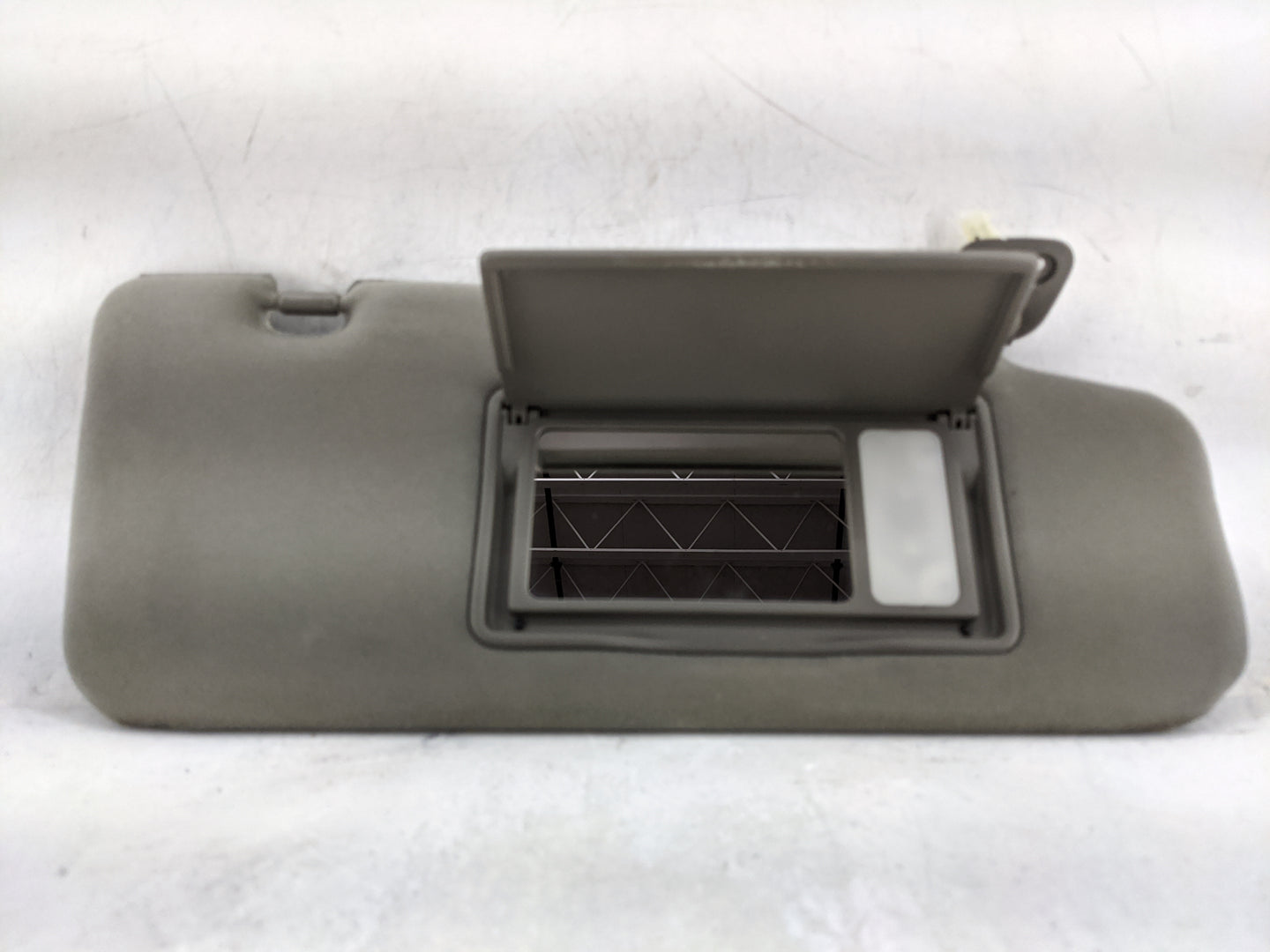 2003-2005 Nissan Murano Sun Visor Shade Replacement Passenger Right Mirror Fits Fits 2003 2004 2005 OEM Used Auto Parts - Oe
