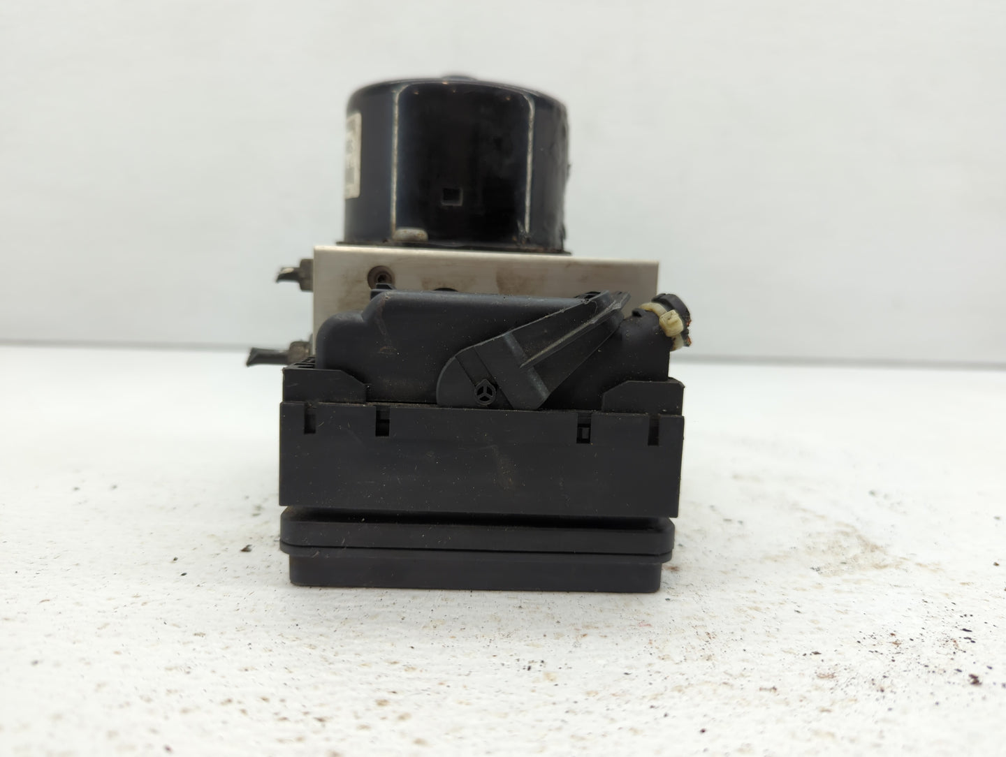 2004-2007 Nissan Murano ABS Pump Control Module Replacement P/N:47660 CB800 Fits Fits 2004 2005 2006 2007 OEM Used Auto Part