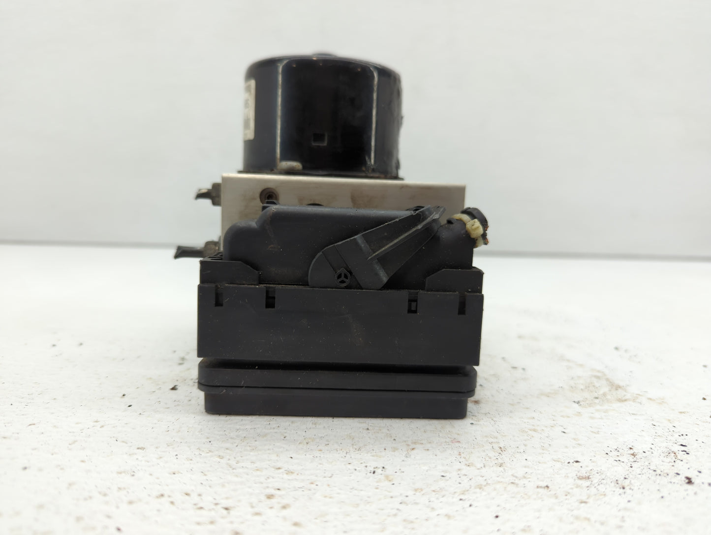 2004-2007 Nissan Murano ABS Pump Control Module Replacement P/N:47660 CB800 Fits Fits 2004 2005 2006 2007 OEM Used Auto Part