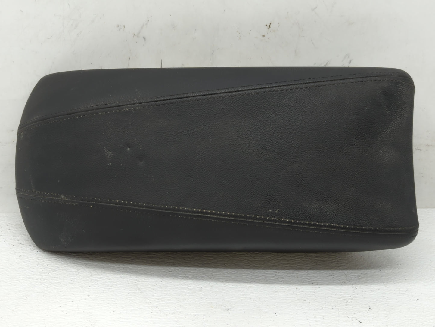 2005 Nissan Murano Center Console Armrest Cover Lid Black - Oemusedautoparts1.com