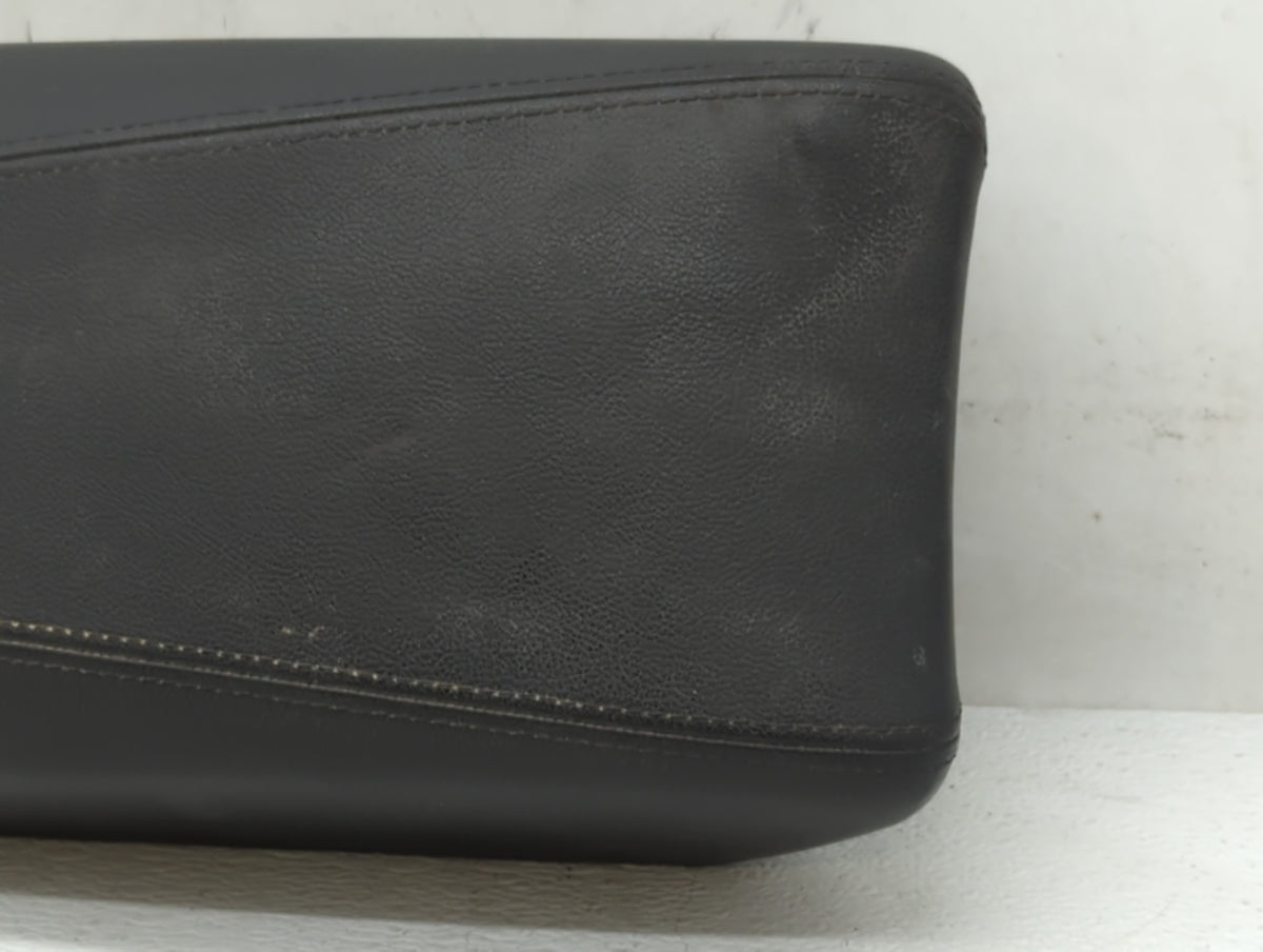 2005 Nissan Murano Center Console Armrest Cover Lid Black - Oemusedautoparts1.com