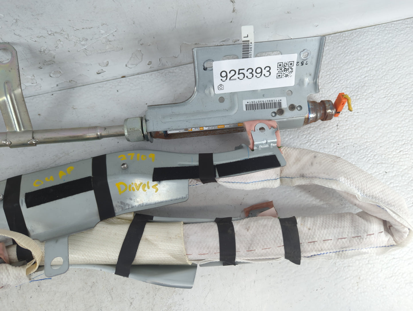 2005 Nissan Murano Air Bag Driver Left Steering Wheel Mounted - Oemusedautoparts1.com