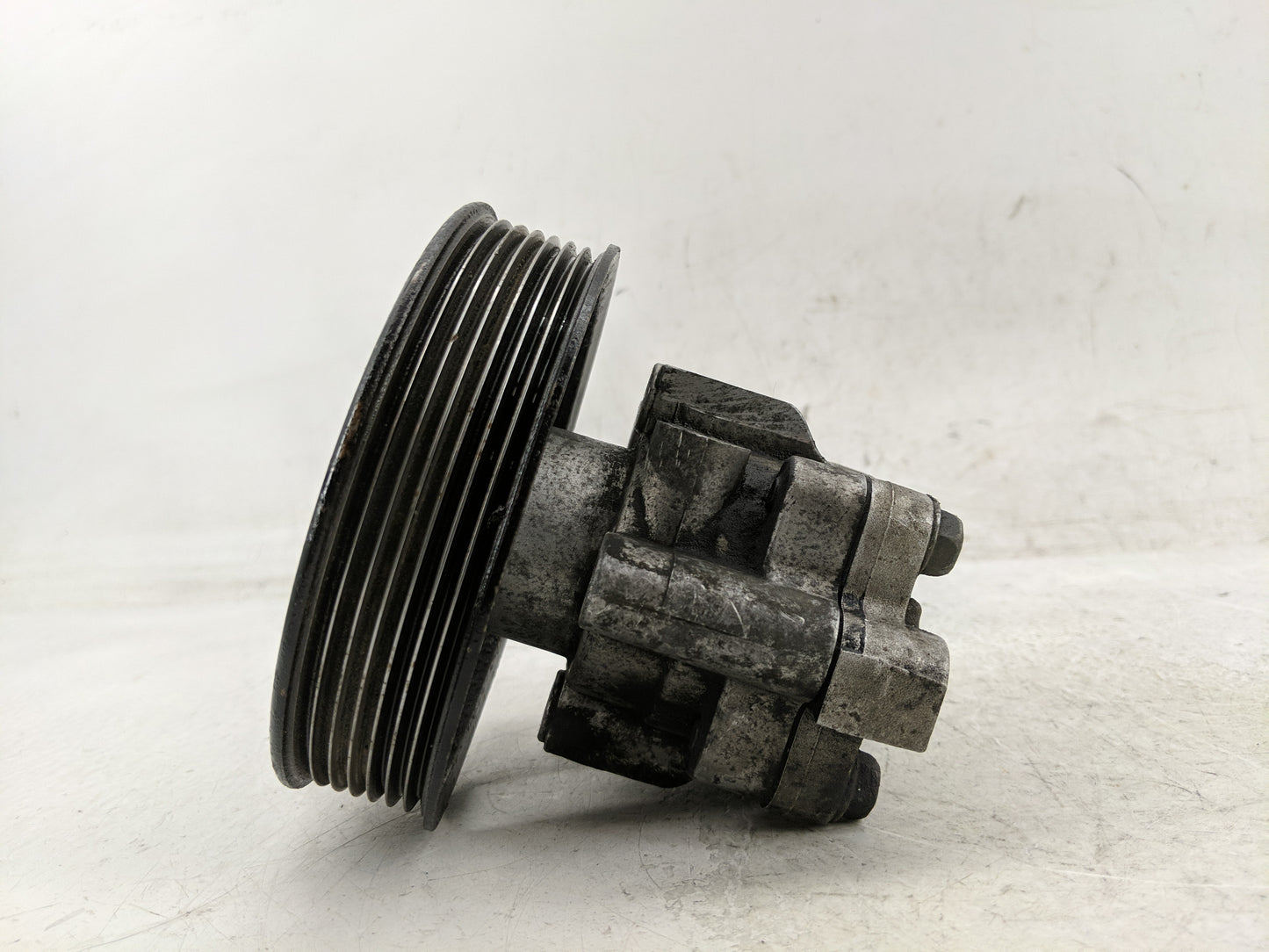 2005-2012 Nissan Pathfinder Power Steering Column Pump Oem - Oemusedautoparts1.com