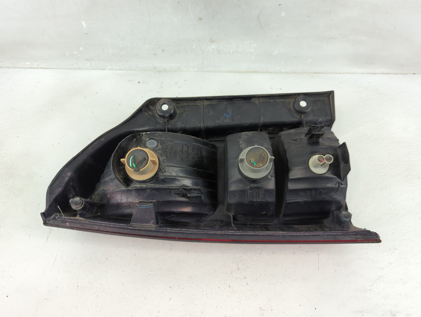 2005 Nissan Pathfinder Tail Light Assembly Passenger Right OEM Fits OEM Used Auto Parts - Oemusedautoparts1.com